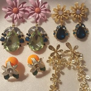 Lot of 4 earrings